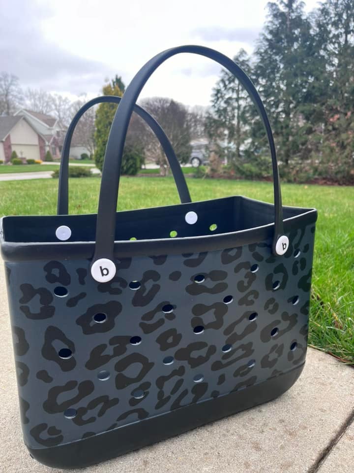 PREORDER: MEDIUM EVA Print & Solid Totes BESTSELLER-Bags-Forever3A.M-[option4]-[option5]-[option6]-[option7]-[option8]-Shop-Boutique-Clothing-for-Women-Online