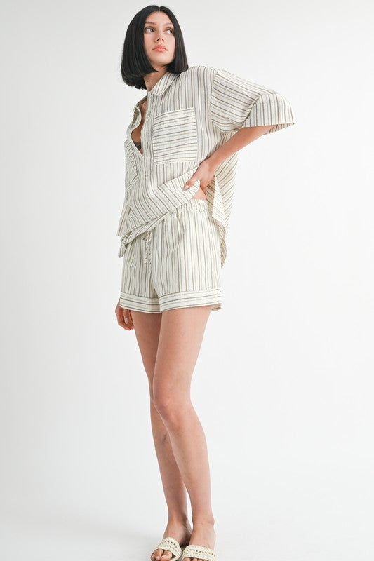 STRIPPED SHORTS WITH WAIST TIE-Emory Park-[option4]-[option5]-[option6]-[option7]-[option8]-Shop-Boutique-Clothing-for-Women-Online