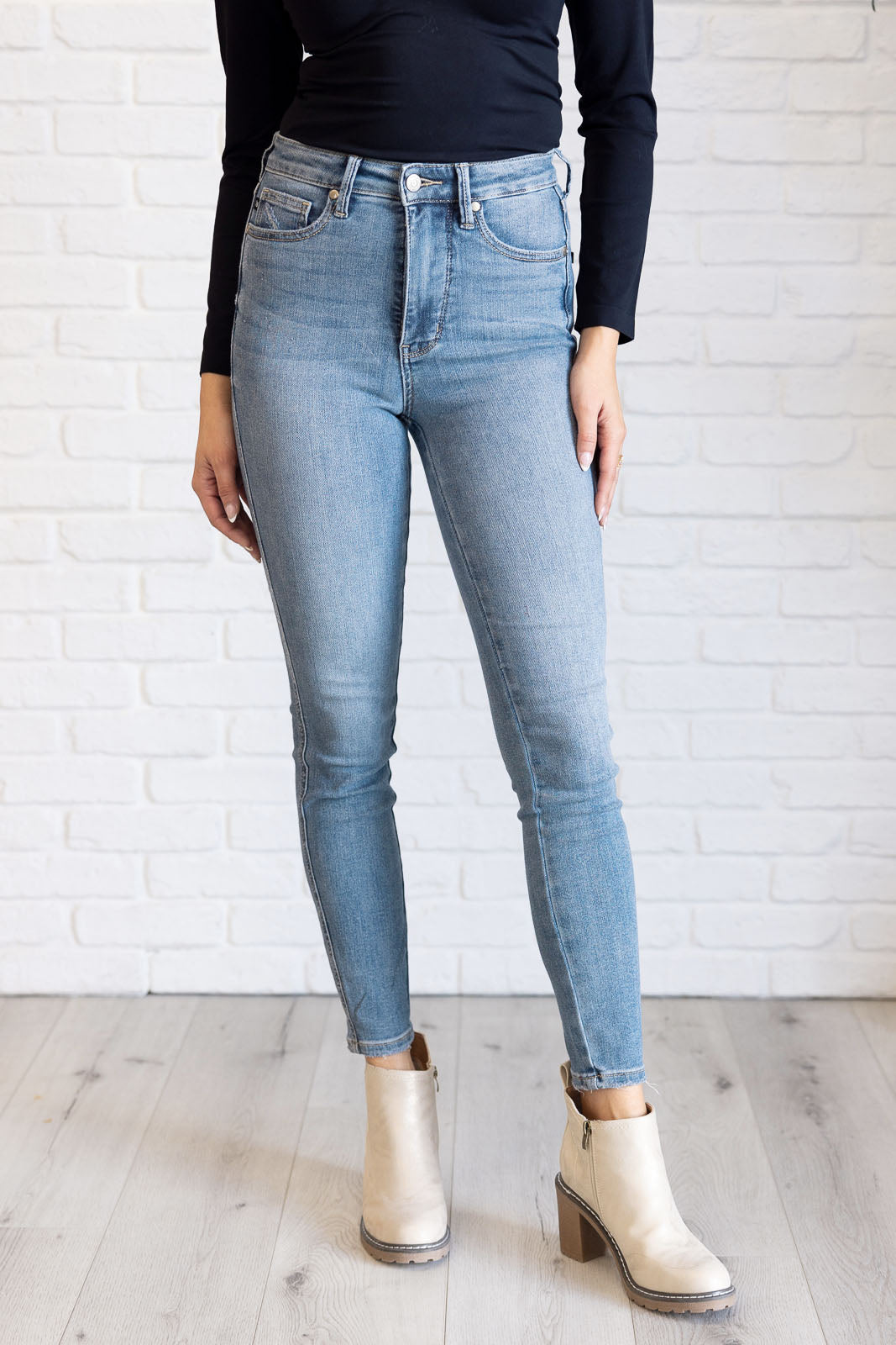 Judy Blue Justine High Rise Control Top Contrast Wash Skinny Jeans-Womens-Ave Shops-[option4]-[option5]-[option6]-[option7]-[option8]-Shop-Boutique-Clothing-for-Women-Online