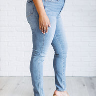 Judy Blue Justine High Rise Control Top Contrast Wash Skinny Jeans-Womens-Ave Shops-[option4]-[option5]-[option6]-[option7]-[option8]-Shop-Boutique-Clothing-for-Women-Online