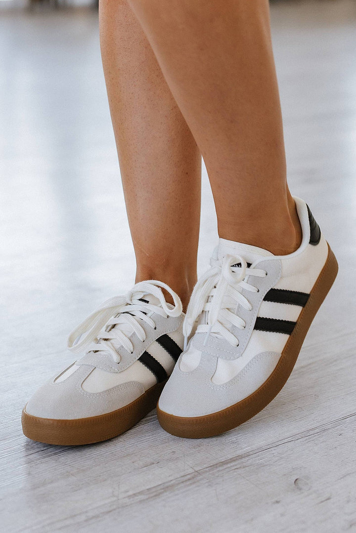 Striped Lace Up Flat Sneakers-Sneakers-Shewin-[option4]-[option5]-[option6]-[option7]-[option8]-Shop-Boutique-Clothing-for-Women-Online