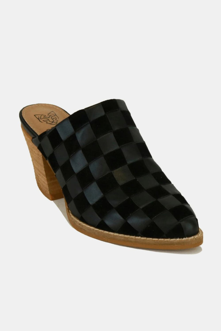 Beast Fashion Woven Checkerboard Block Heel Mule Shoes-Trendsi-Black-6-[option4]-[option5]-[option6]-[option7]-[option8]-Shop-Boutique-Clothing-for-Women-Online