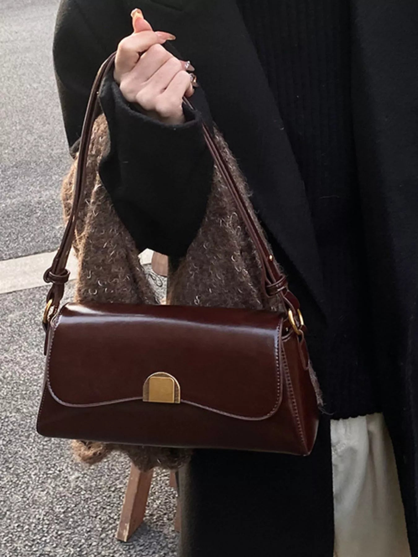 Golden Clasp Shoulder Bag-hand bag-Trendsi-[option4]-[option5]-[option6]-[option7]-[option8]-Shop-Boutique-Clothing-for-Women-Online