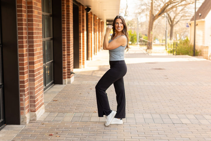 Ready to Ship | The Rachel - Relaxed Fit Black Leggings with Pockets-JuliaRoseWholesale-[option4]-[option5]-[option6]-[option7]-[option8]-Shop-Boutique-Clothing-for-Women-Online