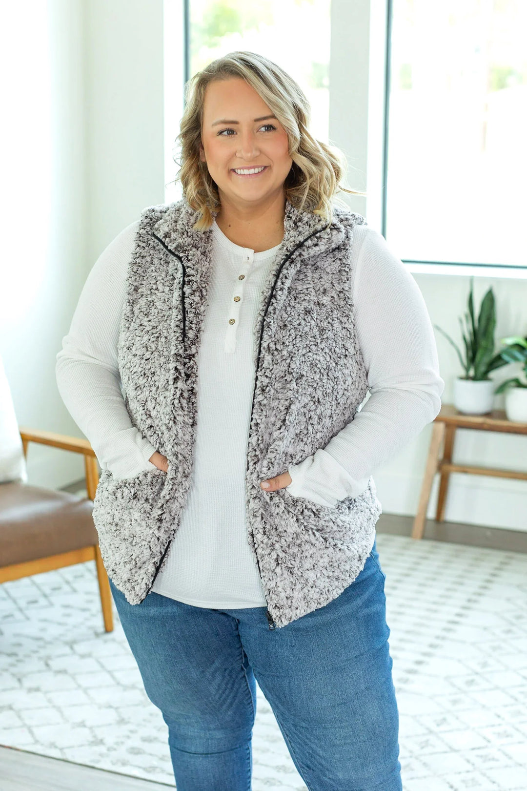 Michelle Mae Teddy Sherpa Vest - Frosted Mocha-The Bee Chic Boutique-[option4]-[option5]-[option6]-[option7]-[option8]-Shop-Boutique-Clothing-for-Women-Online