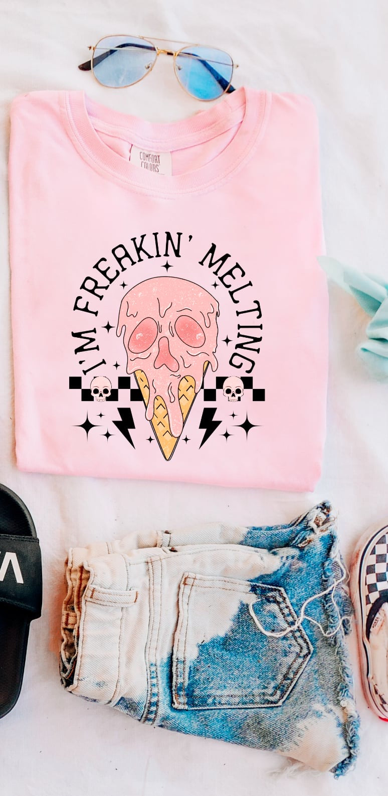 I'm Freakin' melting-Graphic Tee-Exclusive Thredz-[option4]-[option5]-[option6]-[option7]-[option8]-Shop-Boutique-Clothing-for-Women-Online