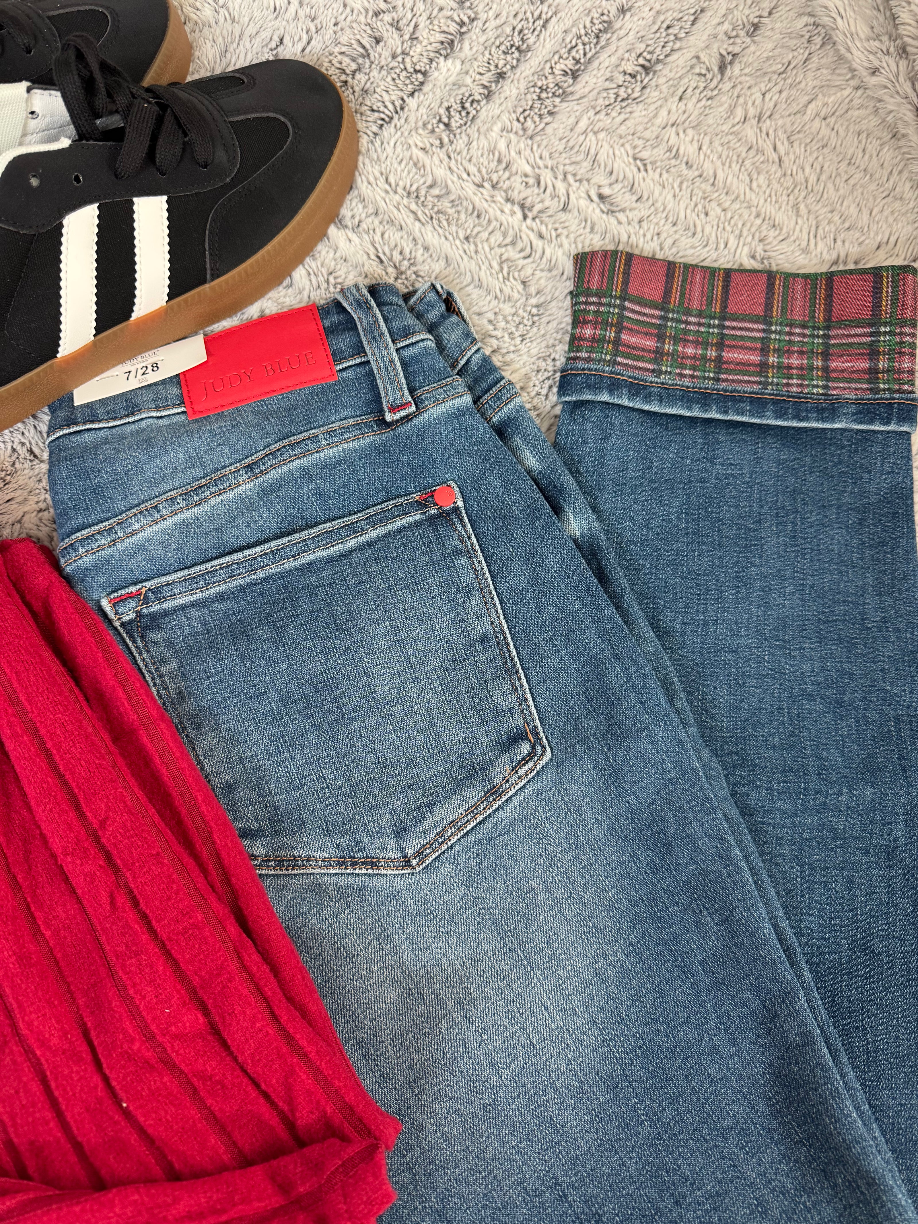 Judy Blue Plaid Print Cuff Boyfriend Fit Jeans-Trendsi-[option4]-[option5]-[option6]-[option7]-[option8]-Shop-Boutique-Clothing-for-Women-Online