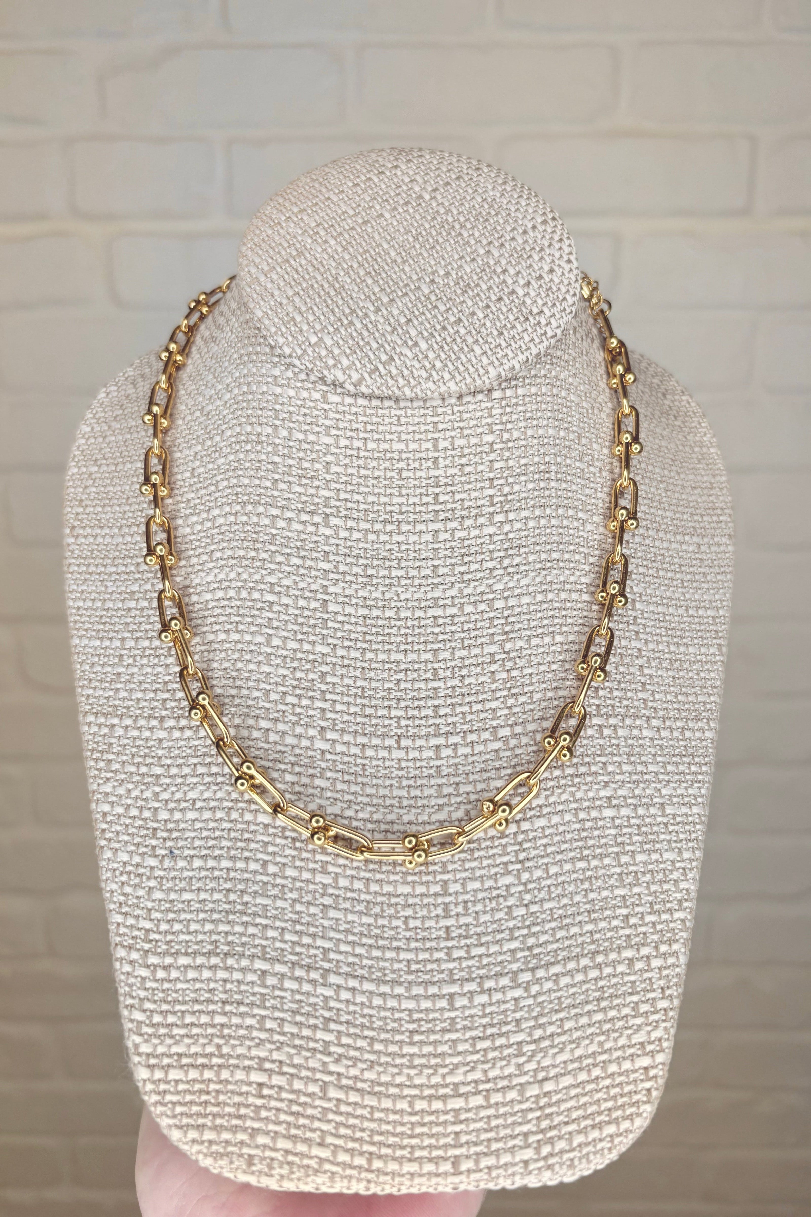 Closest Link Necklace-Accessories-Ave Shops-[option4]-[option5]-[option6]-[option7]-[option8]-Shop-Boutique-Clothing-for-Women-Online