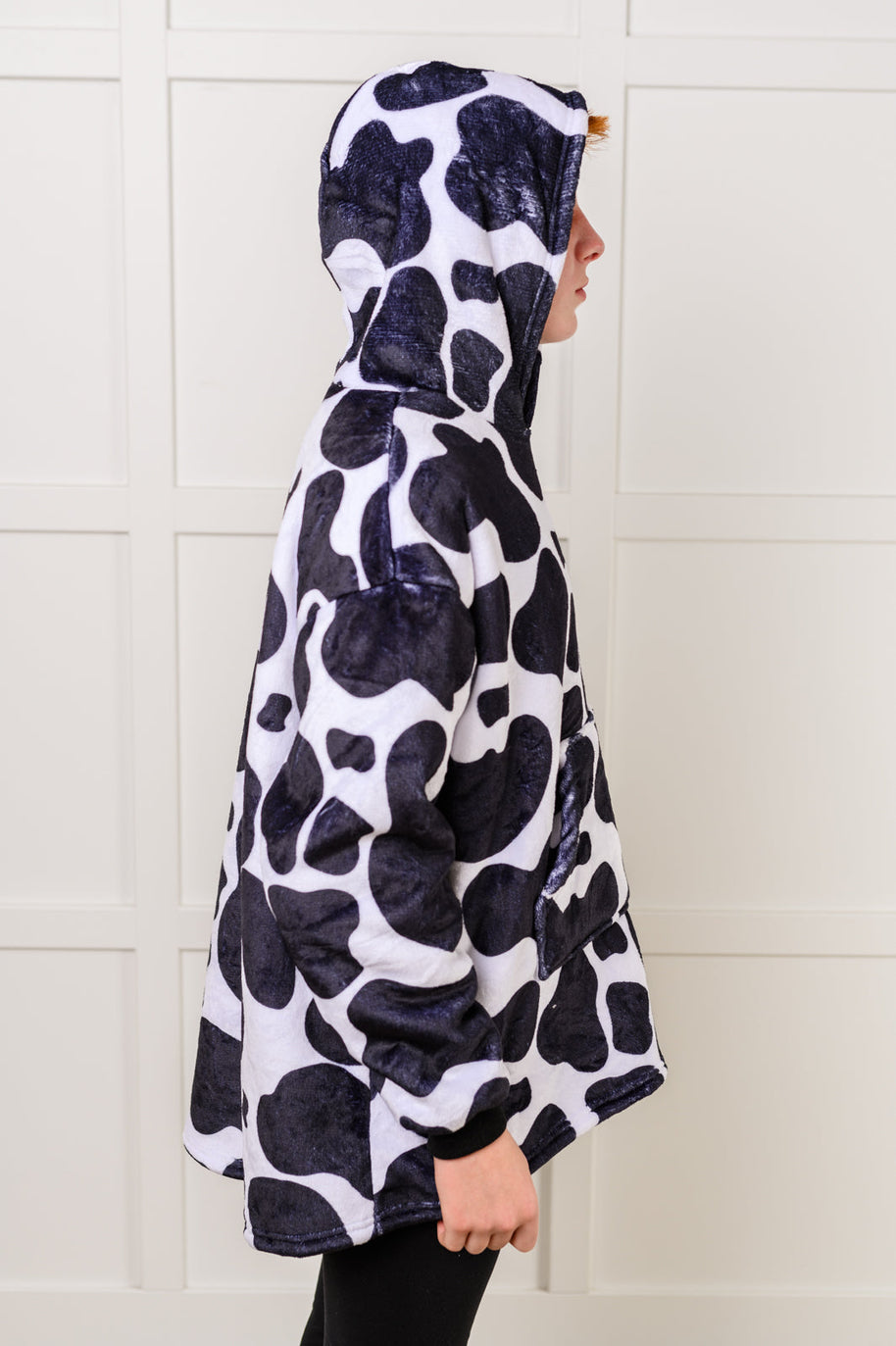 Kids Oversized Hoodie Blanket in Cow-Layers-Ave Shops-[option4]-[option5]-[option6]-[option7]-[option8]-Shop-Boutique-Clothing-for-Women-Online