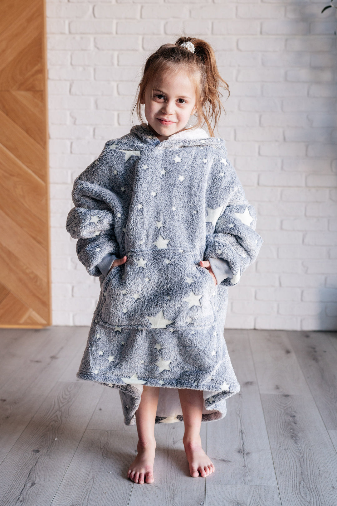 Kids Oversized Hoodie Blanket in Grey Stars-Layers-Ave Shops-OS-[option4]-[option5]-[option6]-[option7]-[option8]-Shop-Boutique-Clothing-for-Women-Online