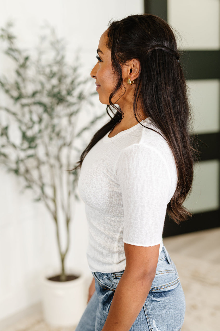 Knit Pick Basic Tee in Off White-Womens-Ave Shops-[option4]-[option5]-[option6]-[option7]-[option8]-Shop-Boutique-Clothing-for-Women-Online