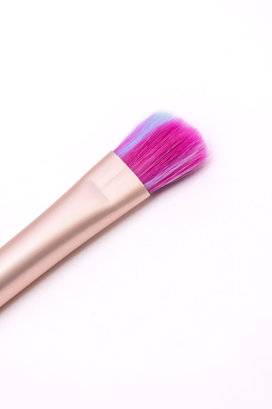 Loud and Clear Eyeshadow Brush-Womens-Ave Shops-[option4]-[option5]-[option6]-[option7]-[option8]-Shop-Boutique-Clothing-for-Women-Online