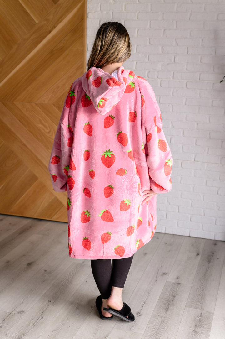 Oversized Blanket Hoodie in Strawberry-Layers-Ave Shops-OS-[option4]-[option5]-[option6]-[option7]-[option8]-Shop-Boutique-Clothing-for-Women-Online