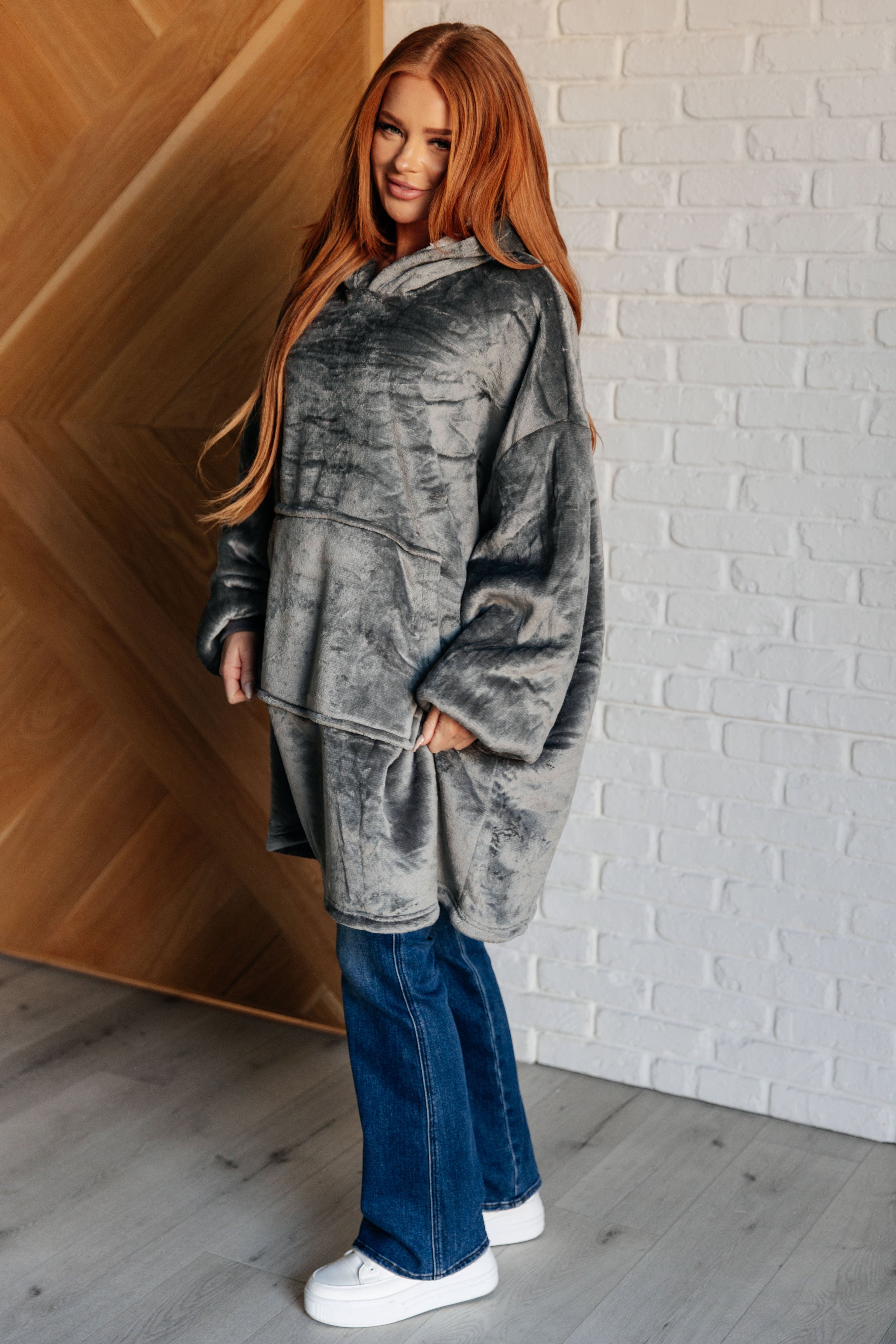 Oversized Velour Blanket Hoodie in Gray-Layers-Ave Shops-[option4]-[option5]-[option6]-[option7]-[option8]-Shop-Boutique-Clothing-for-Women-Online