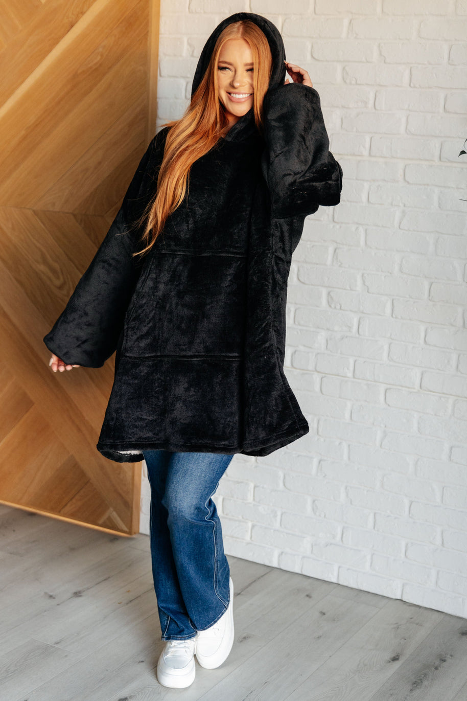 Oversized Velour Blanket Hoodie in Black-Layers-Ave Shops-[option4]-[option5]-[option6]-[option7]-[option8]-Shop-Boutique-Clothing-for-Women-Online
