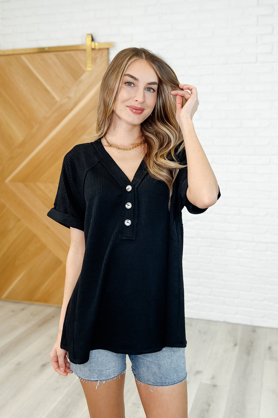 Plain and Sassy V-Neck Tee in Black-Womens-Ave Shops-[option4]-[option5]-[option6]-[option7]-[option8]-Shop-Boutique-Clothing-for-Women-Online