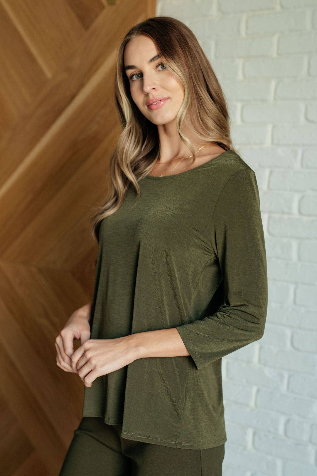 Signature Classic Round Neck Top in Olive-Tops-Ave Shops-[option4]-[option5]-[option6]-[option7]-[option8]-Shop-Boutique-Clothing-for-Women-Online