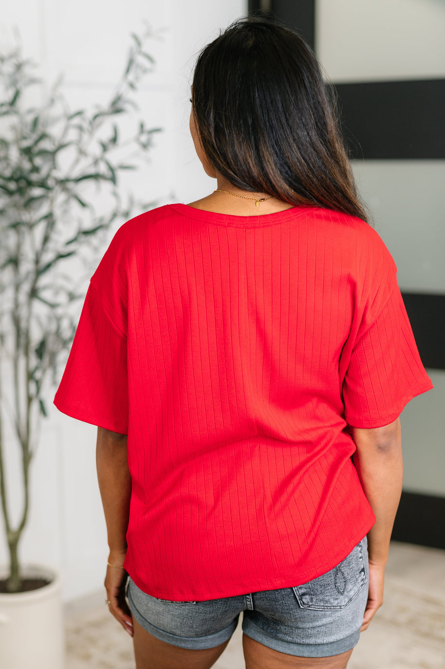 Take It Easy Slouchy Tee in Red-Womens-Ave Shops-[option4]-[option5]-[option6]-[option7]-[option8]-Shop-Boutique-Clothing-for-Women-Online
