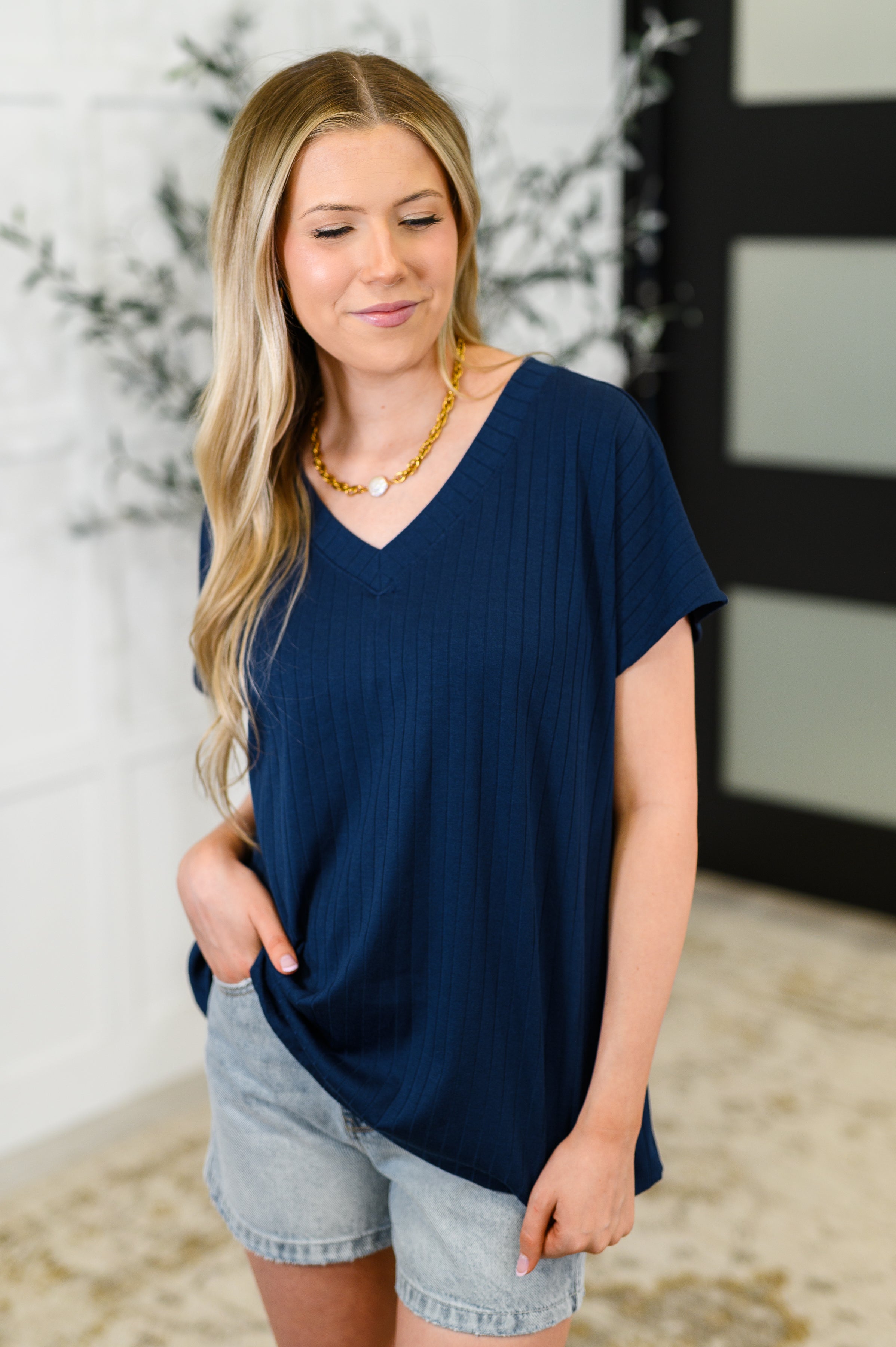 Top Shelf Basic V-Neck Ribbed Tee in Navy-Womens-Ave Shops-[option4]-[option5]-[option6]-[option7]-[option8]-Shop-Boutique-Clothing-for-Women-Online