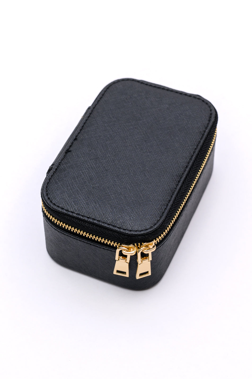 Travel Jewelry Case in Black-Accessories-Ave Shops-OS-[option4]-[option5]-[option6]-[option7]-[option8]-Shop-Boutique-Clothing-for-Women-Online