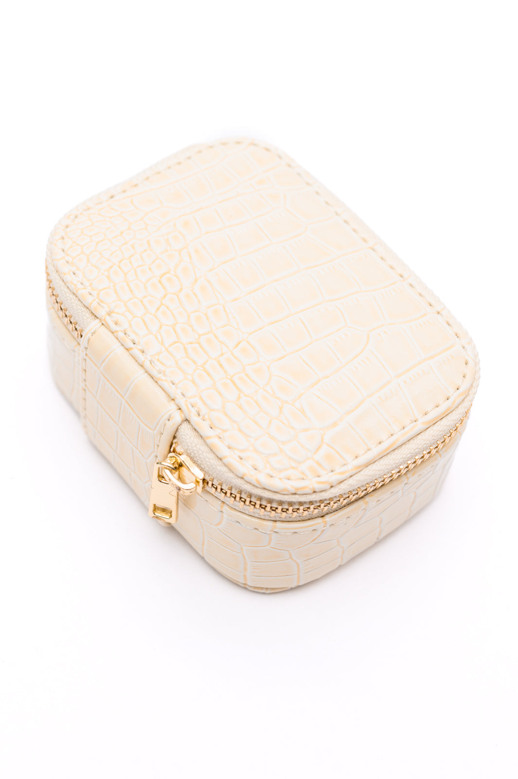 Travel Jewelry Case in Cream Snakeskin-Accessories-Ave Shops-OS-[option4]-[option5]-[option6]-[option7]-[option8]-Shop-Boutique-Clothing-for-Women-Online