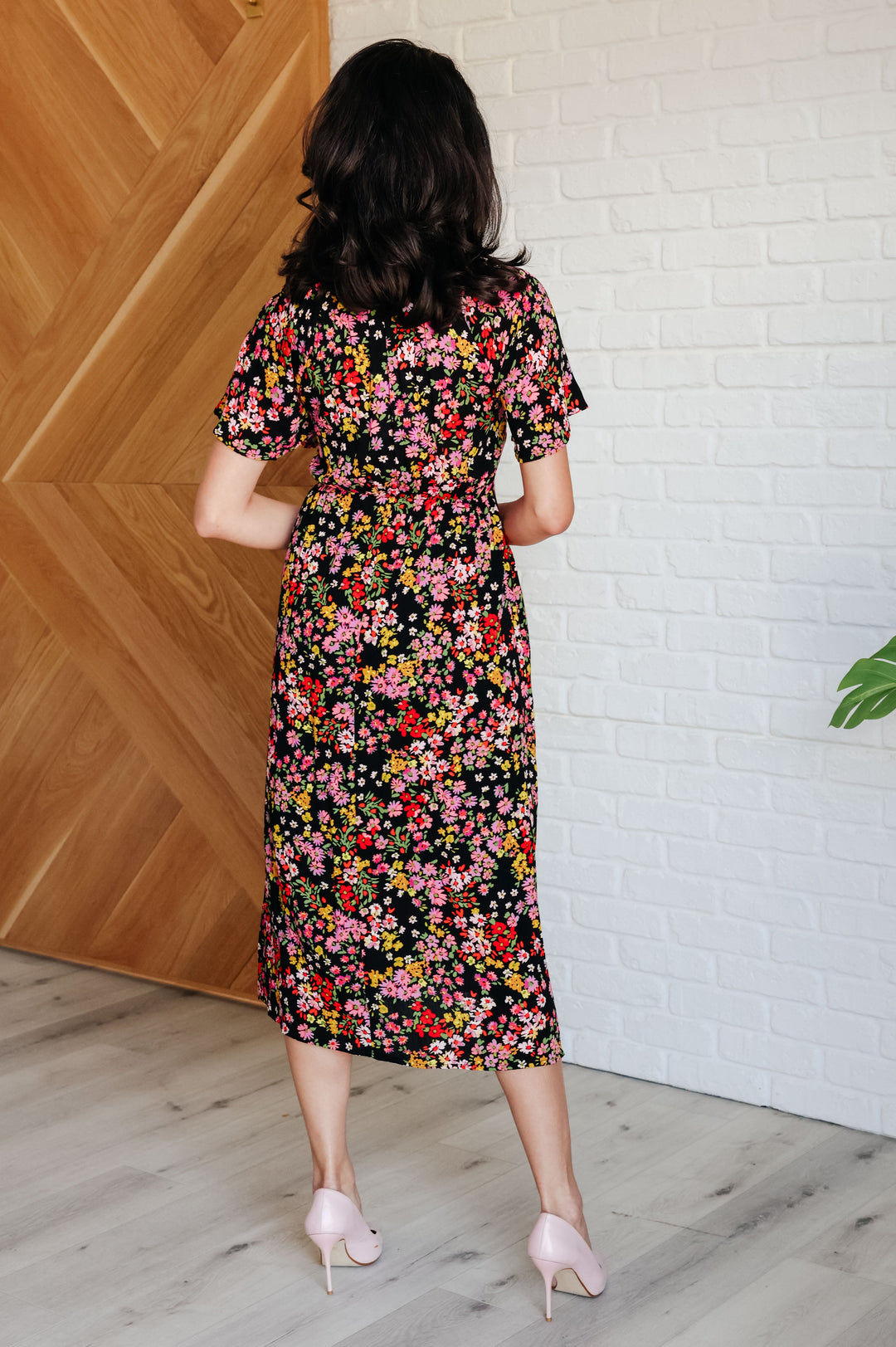 Wildflower and Barley V-Neck Button Up Dress-Dresses-Ave Shops-[option4]-[option5]-[option6]-[option7]-[option8]-Shop-Boutique-Clothing-for-Women-Online