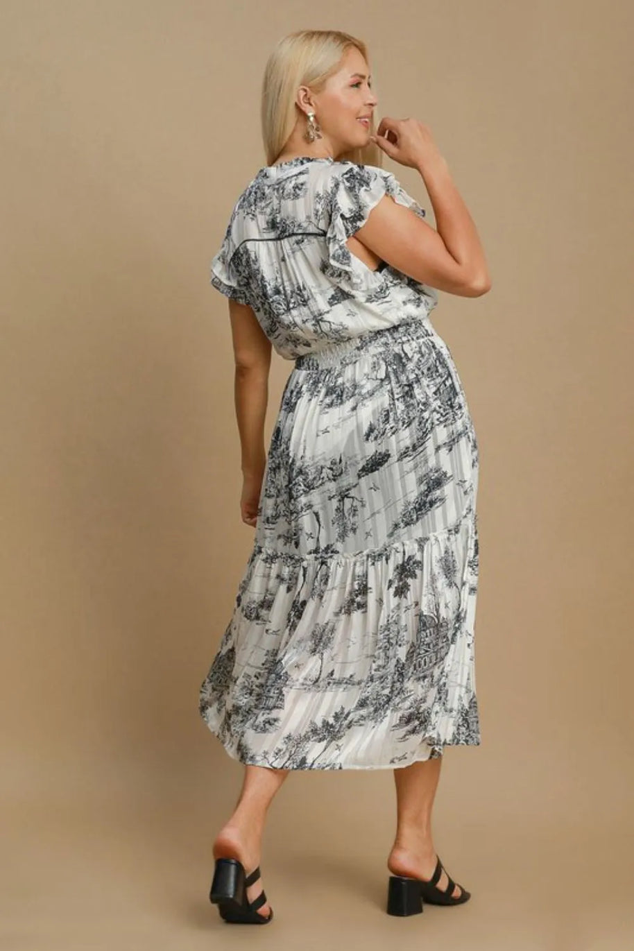 Umgee Full Size Two Tone Landscape Print Midi Dress Plus Size-Dresses-Trendsi-[option4]-[option5]-[option6]-[option7]-[option8]-Shop-Boutique-Clothing-for-Women-Online