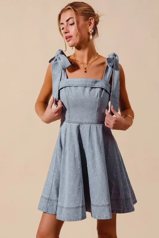 SO ME A Line Fit and Flare Diamond Bow Ribbon Denim Dres-Dresses-Trendsi-[option4]-[option5]-[option6]-[option7]-[option8]-Shop-Boutique-Clothing-for-Women-Online
