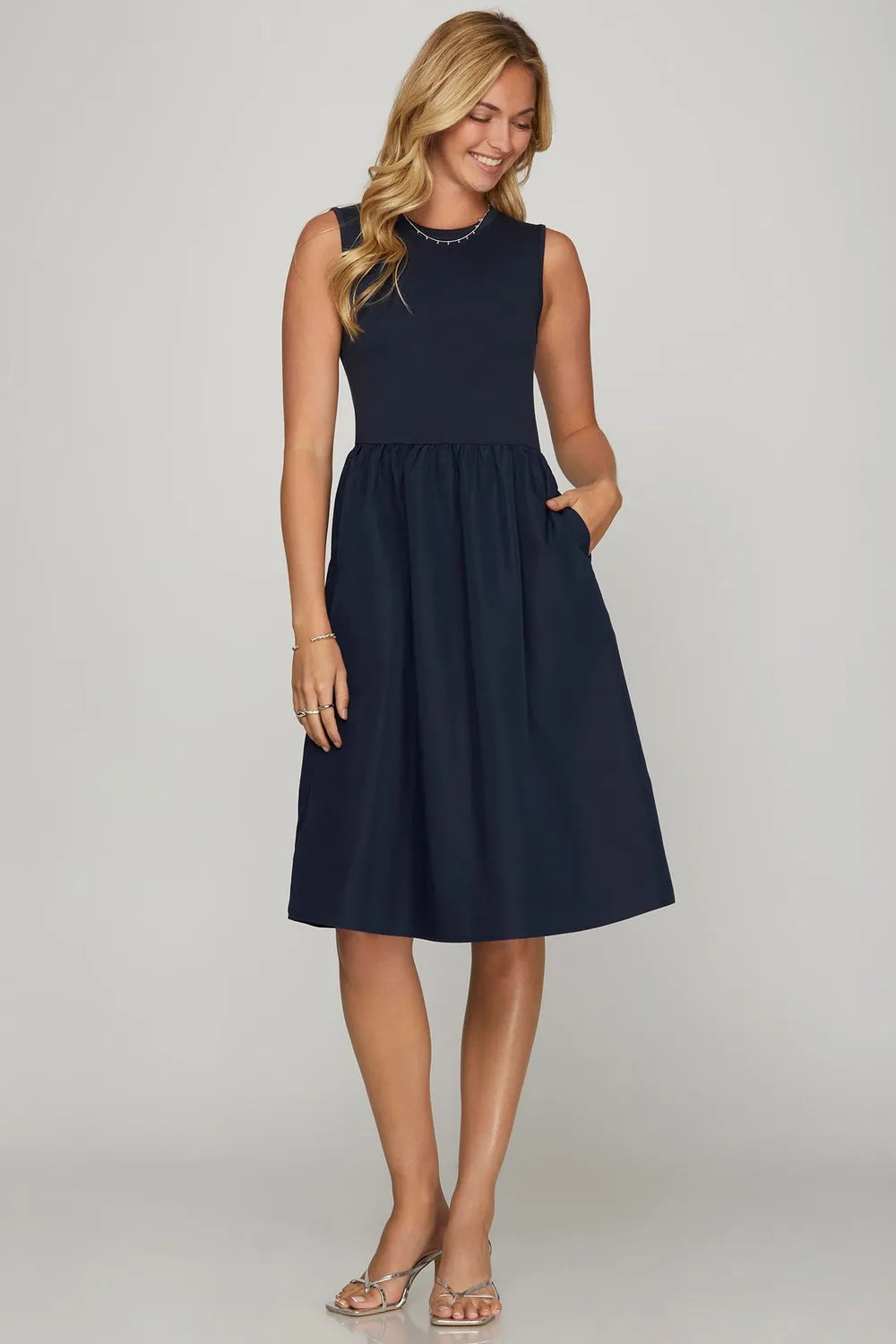 She + Sky Full Size Sleeveless Poplin Woven Midi Dress with Pockets-Dresses-Trendsi-[option4]-[option5]-[option6]-[option7]-[option8]-Shop-Boutique-Clothing-for-Women-Online
