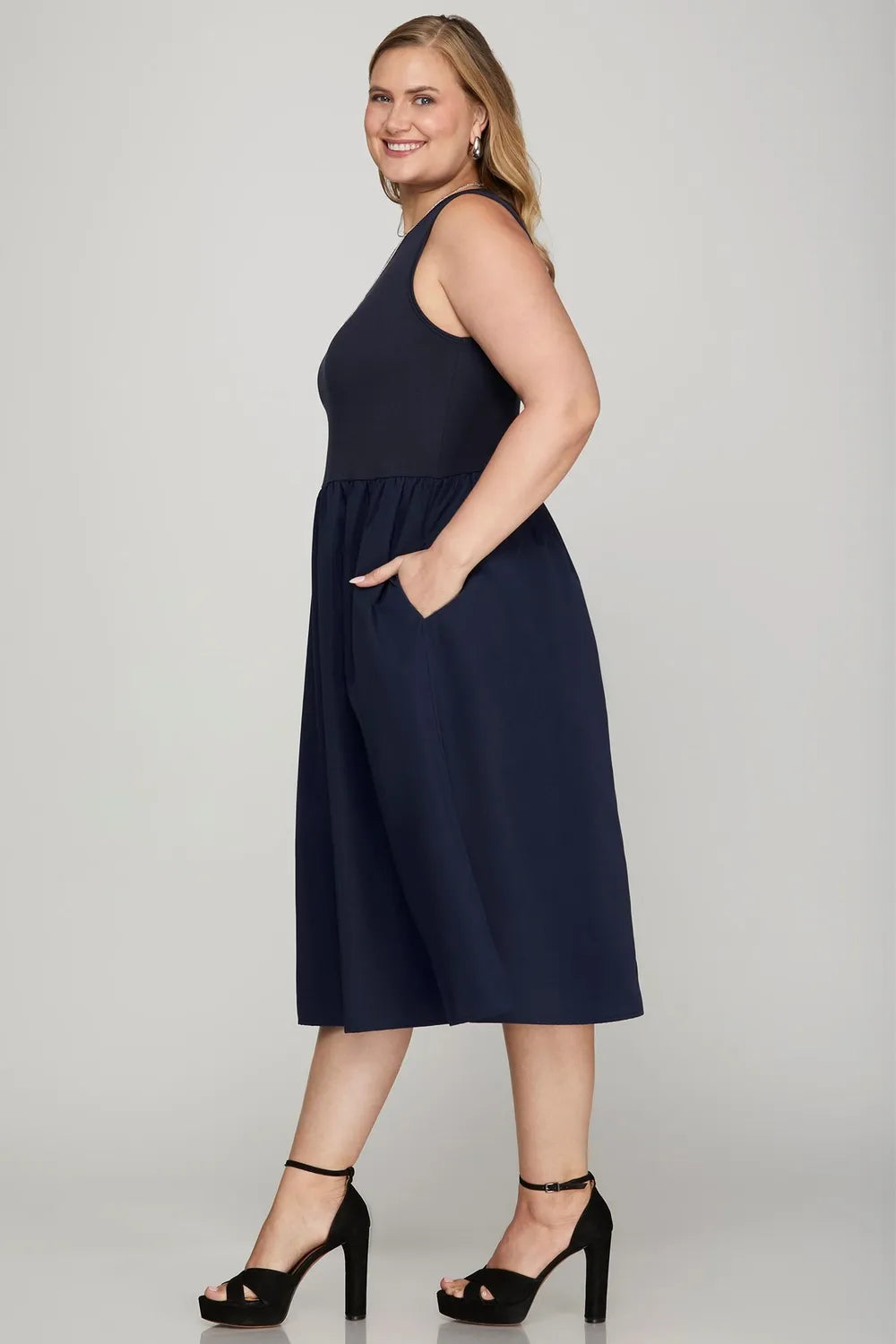 She + Sky Full Size Sleeveless Poplin Woven Midi Dress with Pockets-Dresses-Trendsi-[option4]-[option5]-[option6]-[option7]-[option8]-Shop-Boutique-Clothing-for-Women-Online