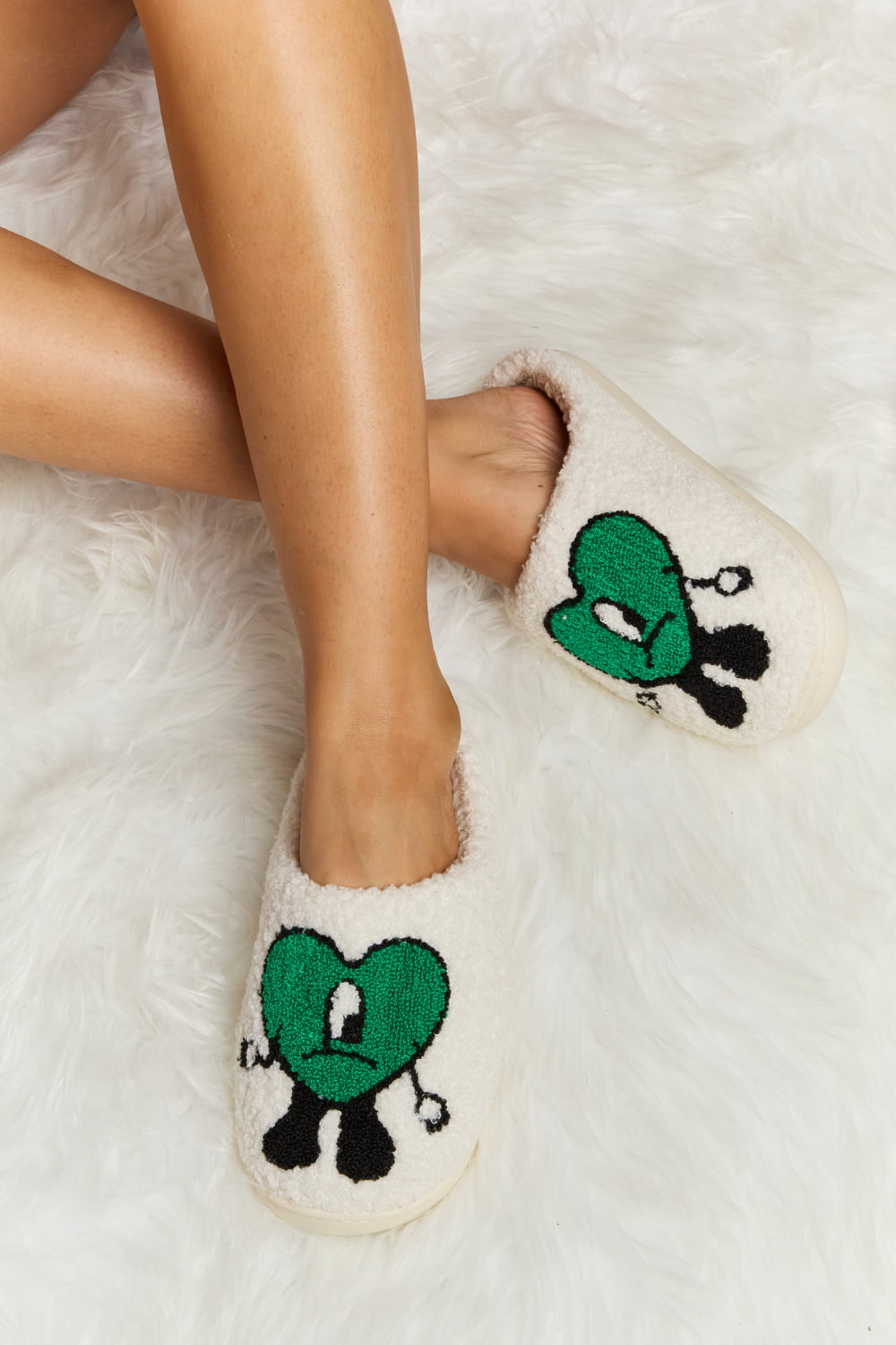 Melody Love Heart Print Plush Slippers-Trendsi-Green-S-[option4]-[option5]-[option6]-[option7]-[option8]-Shop-Boutique-Clothing-for-Women-Online