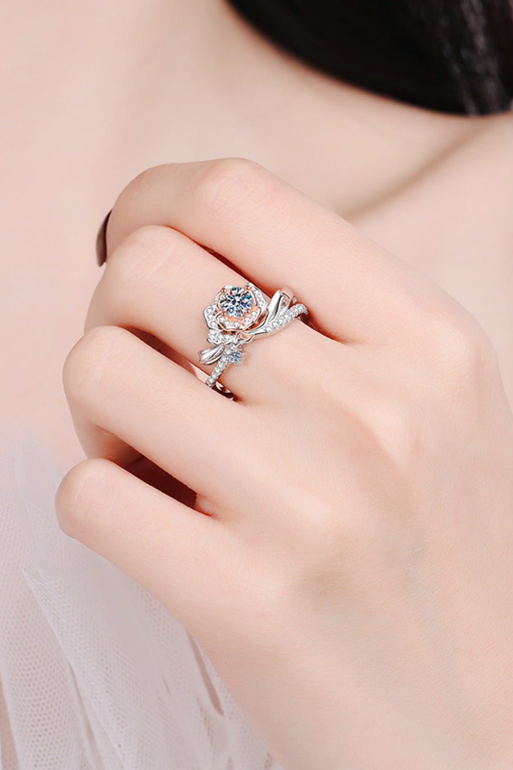 925 Sterling Silver Rose-Shaped Moissanite Ring-Trendsi-[option4]-[option5]-[option6]-[option7]-[option8]-Shop-Boutique-Clothing-for-Women-Online