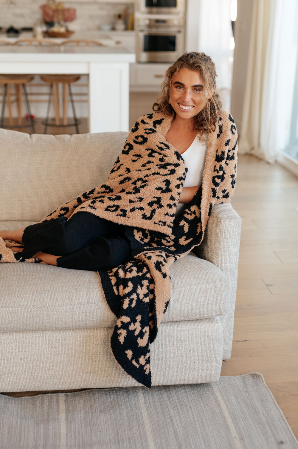 Ari Blanket Single Cuddle Size in Animal Print-Womens-Ave Shops-OS-[option4]-[option5]-[option6]-[option7]-[option8]-Shop-Boutique-Clothing-for-Women-Online
