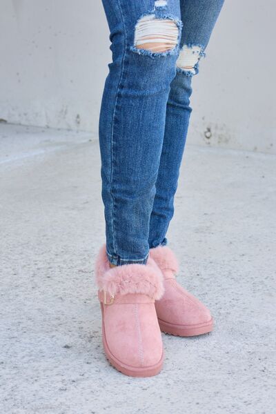 Forever Link Furry Chunky Thermal Ankle Boots-Trendsi-PINK-6-[option4]-[option5]-[option6]-[option7]-[option8]-Shop-Boutique-Clothing-for-Women-Online