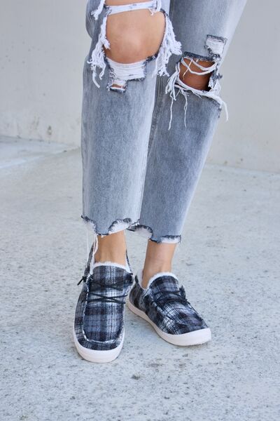 Forever Link Plaid Plush Flat Sneakers-Trendsi-BLACK PLAID-6-[option4]-[option5]-[option6]-[option7]-[option8]-Shop-Boutique-Clothing-for-Women-Online