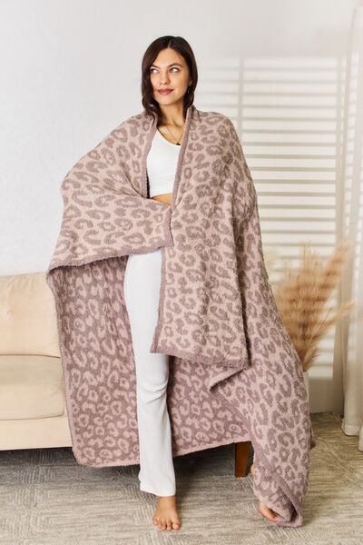 Cuddley Leopard Decorative Throw Blanket-Trendsi-[option4]-[option5]-[option6]-[option7]-[option8]-Shop-Boutique-Clothing-for-Women-Online