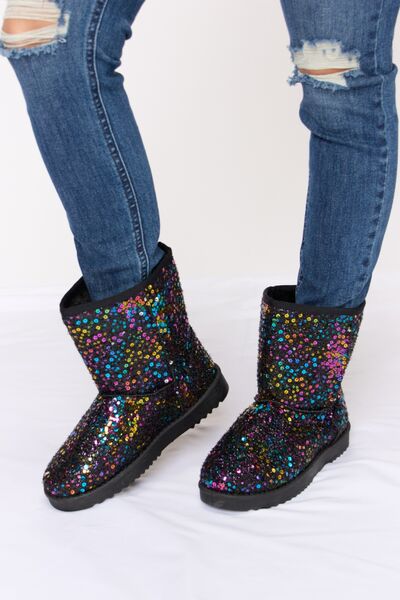 Forever Link Sequin Thermal Flat Boots-Trendsi-[option4]-[option5]-[option6]-[option7]-[option8]-Shop-Boutique-Clothing-for-Women-Online