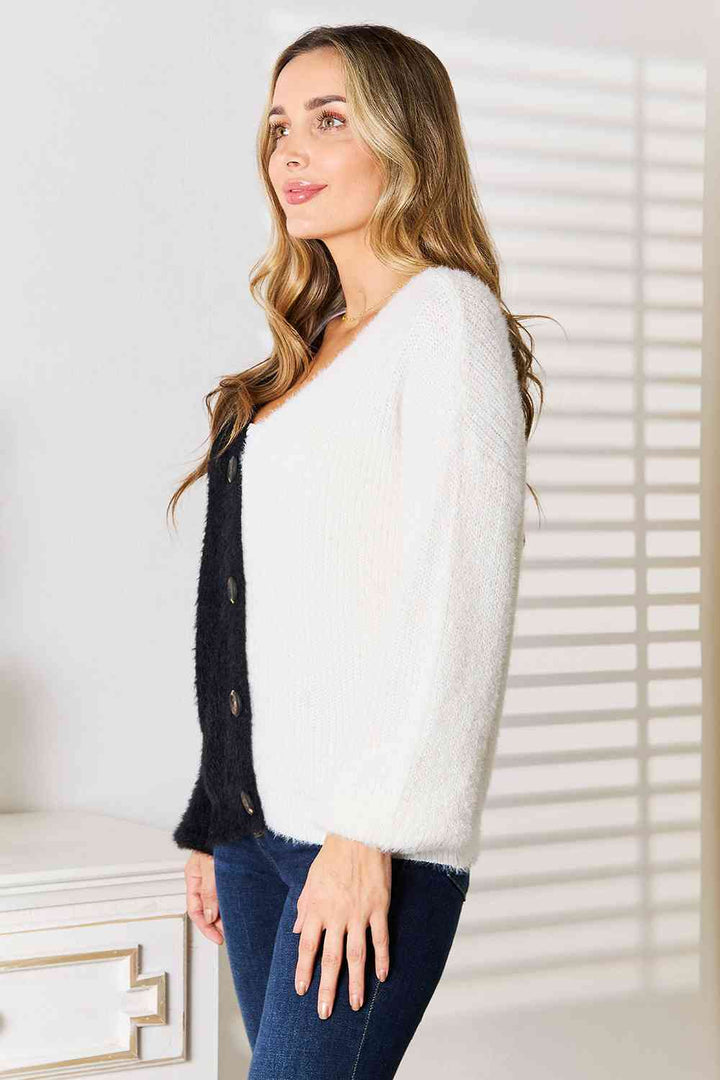 Woven Right Contrast Button-Front V-Neck Cardigan-Trendsi-[option4]-[option5]-[option6]-[option7]-[option8]-Shop-Boutique-Clothing-for-Women-Online