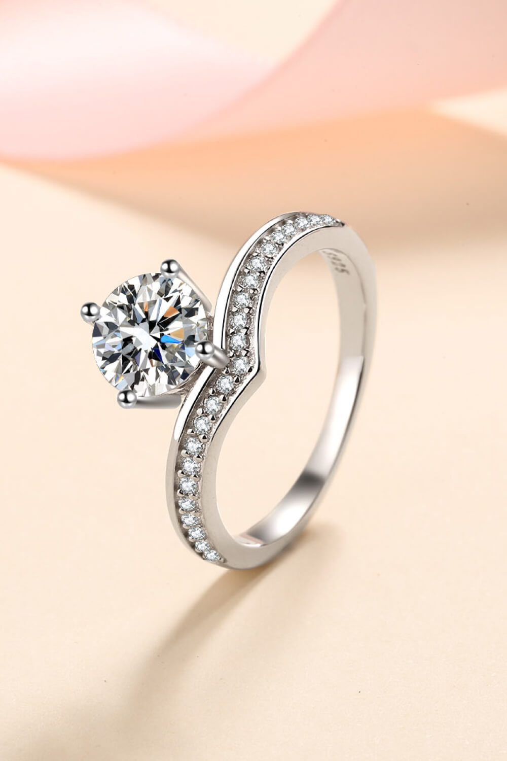 925 Sterling Silver Ring with 1 Carat Moissanite-Trendsi-[option4]-[option5]-[option6]-[option7]-[option8]-Shop-Boutique-Clothing-for-Women-Online