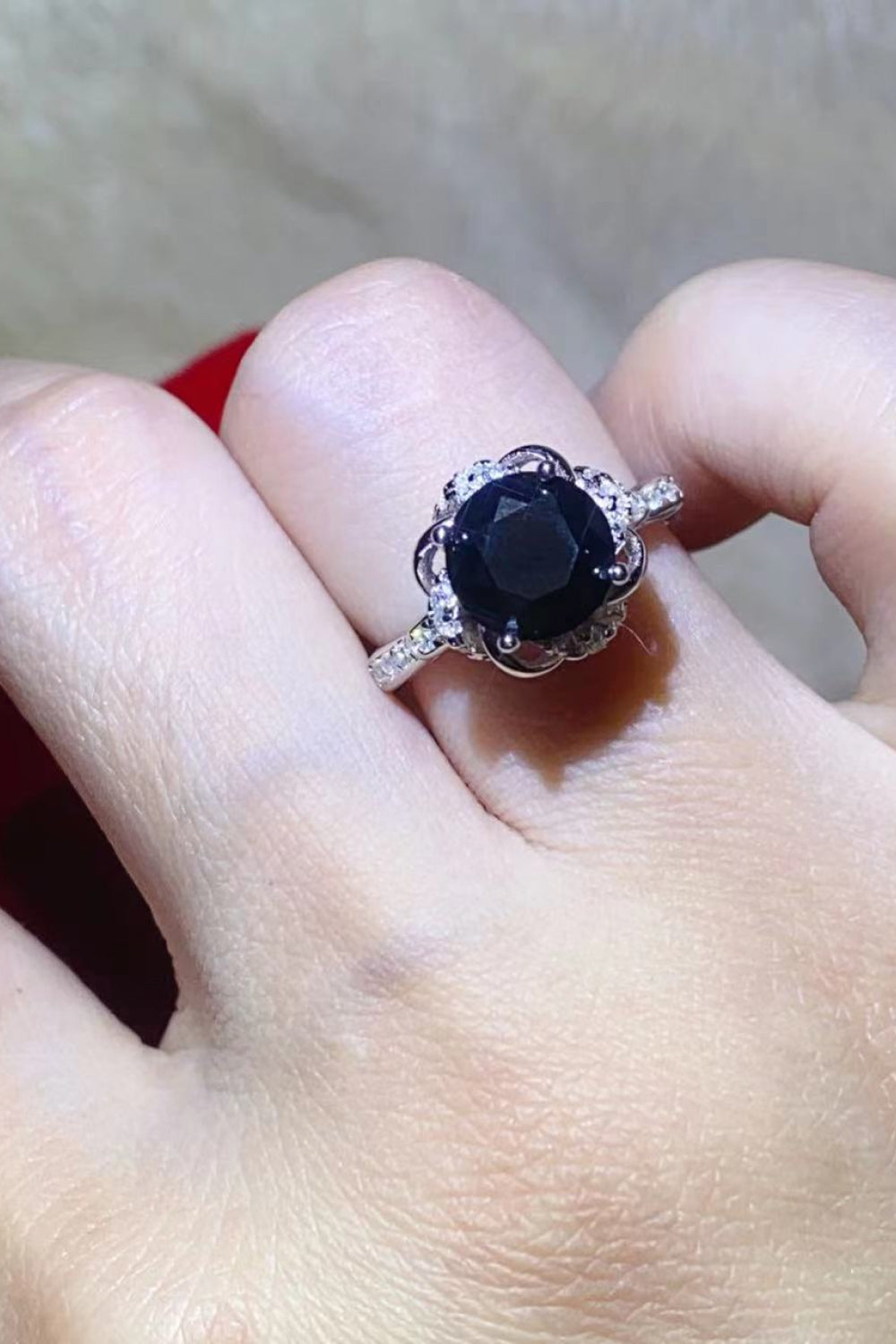 2 Carat Black Moissanite Floral Ring-Trendsi-[option4]-[option5]-[option6]-[option7]-[option8]-Shop-Boutique-Clothing-for-Women-Online