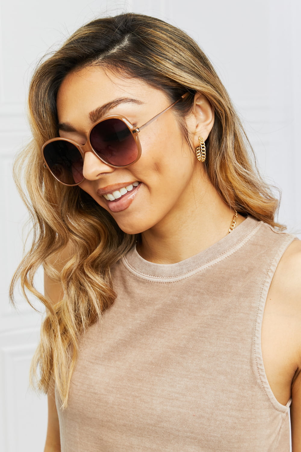 Metal-Plastic Hybrid Full Rim Sunglasses-Trendsi-Caramel-One Size-[option4]-[option5]-[option6]-[option7]-[option8]-Shop-Boutique-Clothing-for-Women-Online