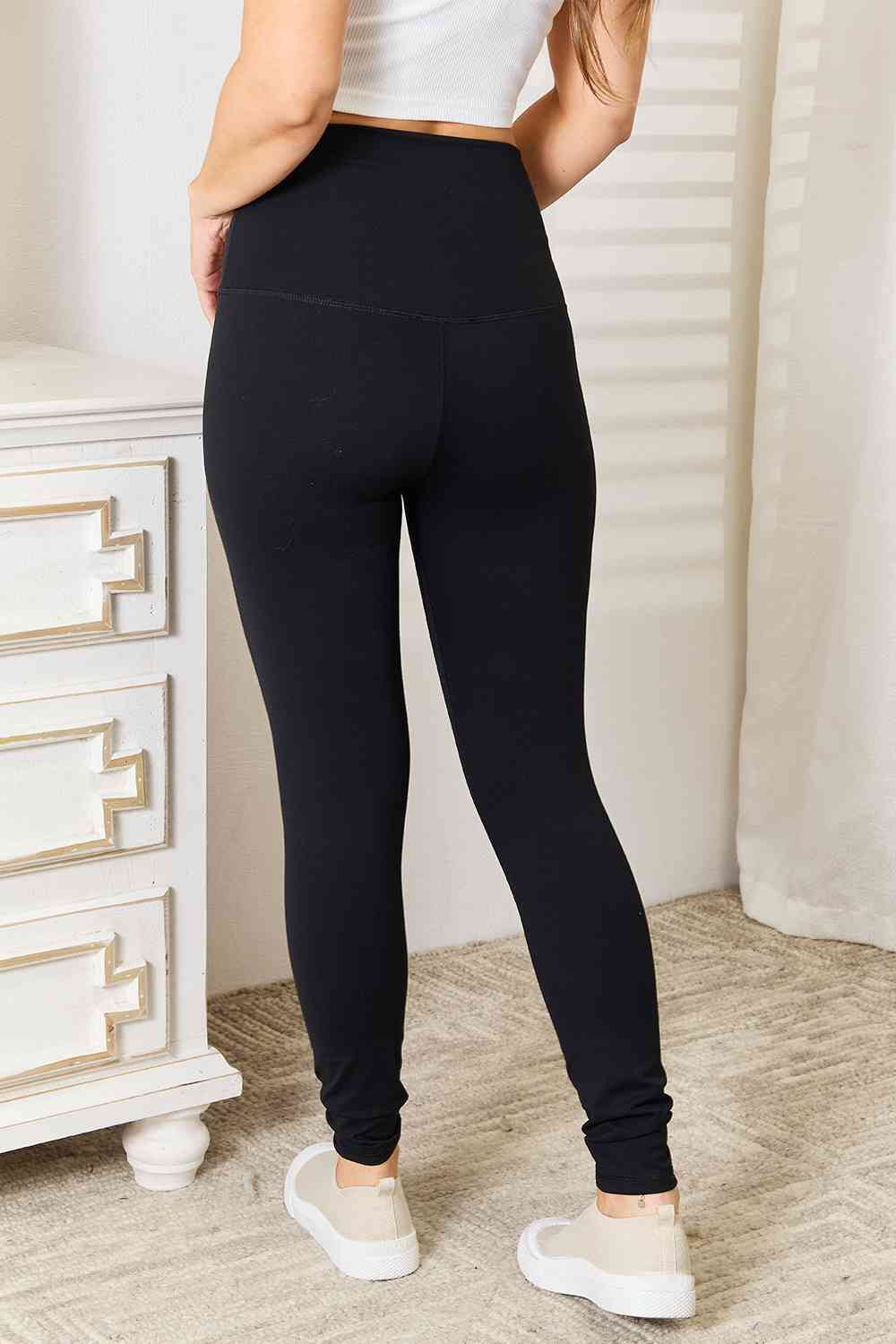 Basic Bae Ultra Soft High Waist Sports Leggings-Trendsi-[option4]-[option5]-[option6]-[option7]-[option8]-Shop-Boutique-Clothing-for-Women-Online