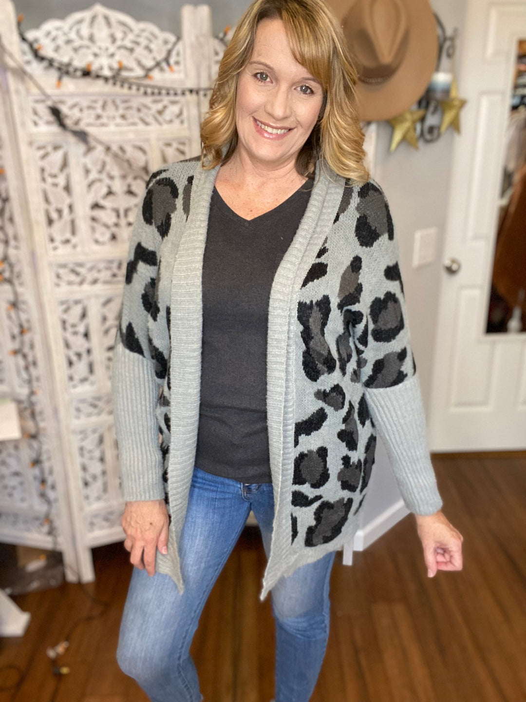 Leopard Batwing Sleeve Open Front Cardigan-The Bee Chic Boutique-[option4]-[option5]-[option6]-[option7]-[option8]-Shop-Boutique-Clothing-for-Women-Online