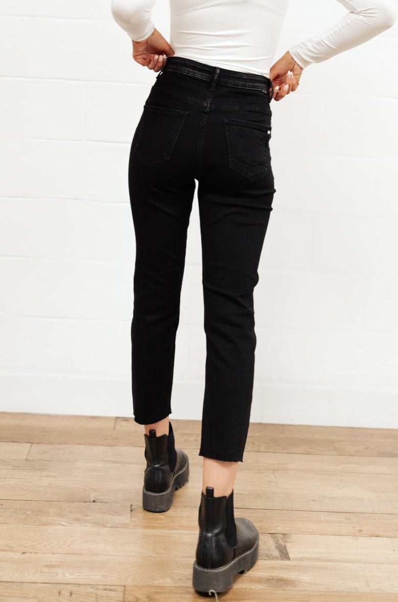 High Waist Mom Fit Jeans In Black-Womens-Ave Shops-[option4]-[option5]-[option6]-[option7]-[option8]-Shop-Boutique-Clothing-for-Women-Online