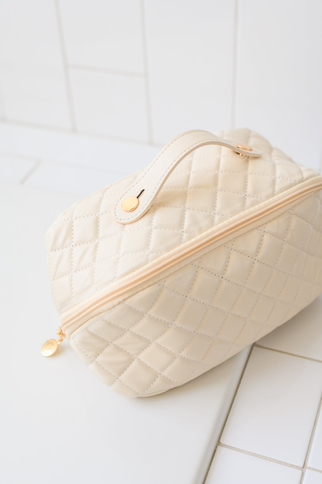 Large Capacity Quilted Makeup Bag in Cream-Home & Decor-Ave Shops-OS-[option4]-[option5]-[option6]-[option7]-[option8]-Shop-Boutique-Clothing-for-Women-Online