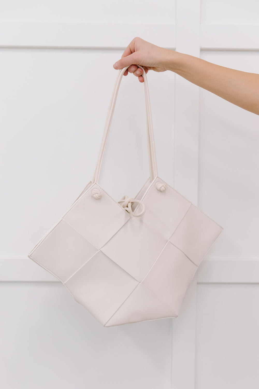 Woven Tote in White-Womens-Ave Shops-[option4]-[option5]-[option6]-[option7]-[option8]-Shop-Boutique-Clothing-for-Women-Online