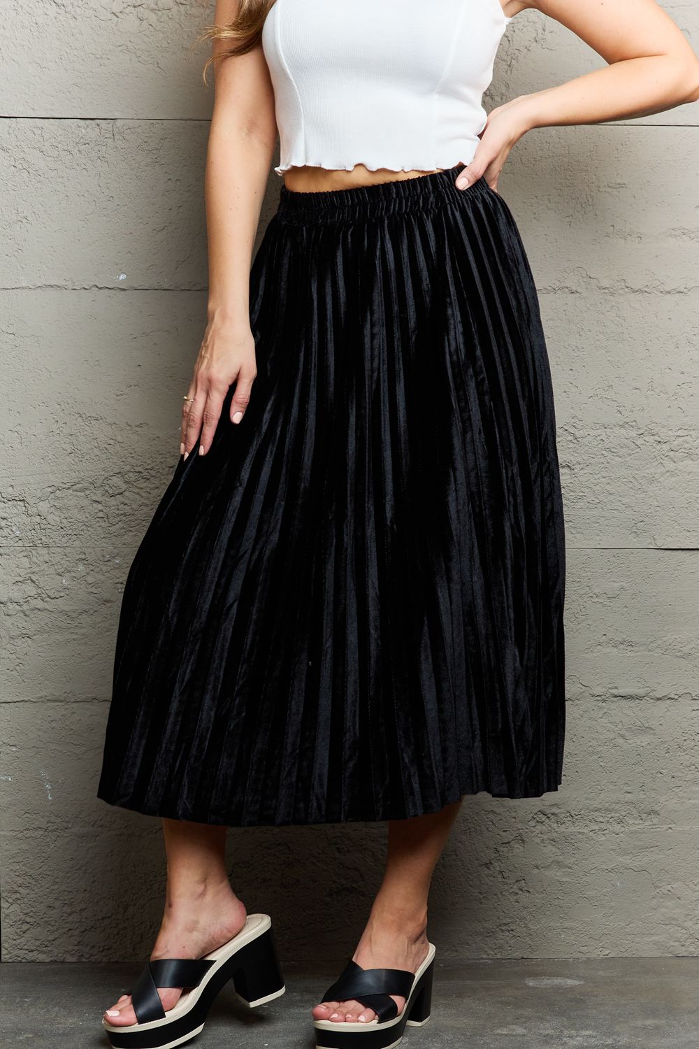 Ninexis Accordion Pleated Flowy Midi Skirt-Trendsi-Black-One Size-[option4]-[option5]-[option6]-[option7]-[option8]-Shop-Boutique-Clothing-for-Women-Online