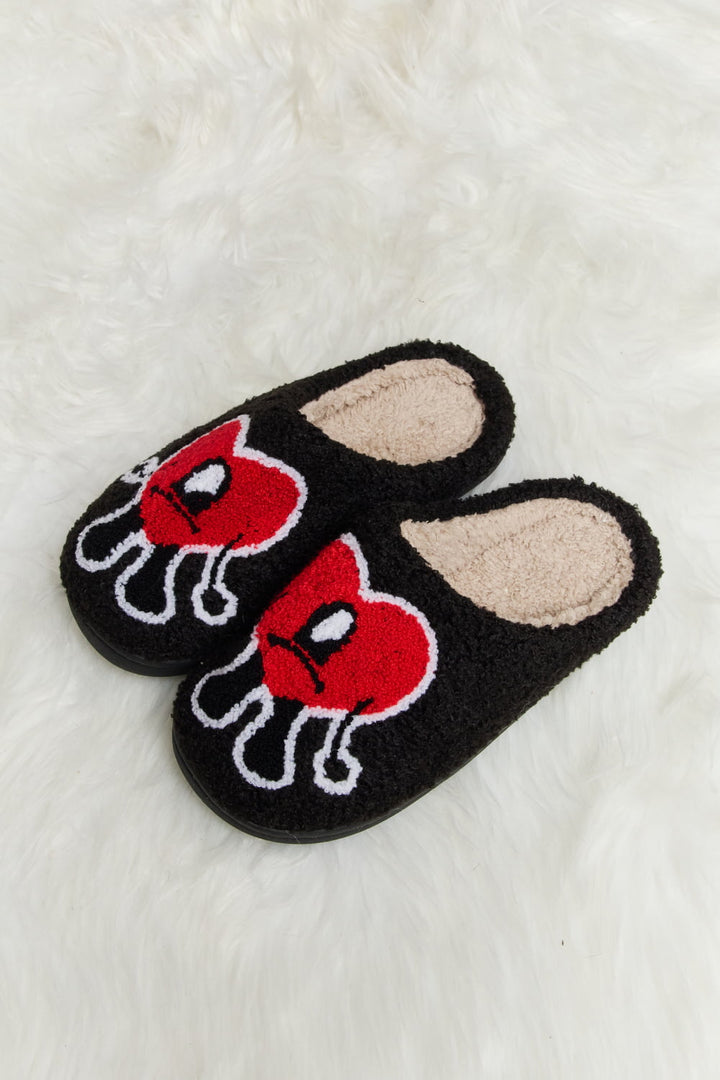 Melody Love Heart Print Plush Slippers-Trendsi-[option4]-[option5]-[option6]-[option7]-[option8]-Shop-Boutique-Clothing-for-Women-Online