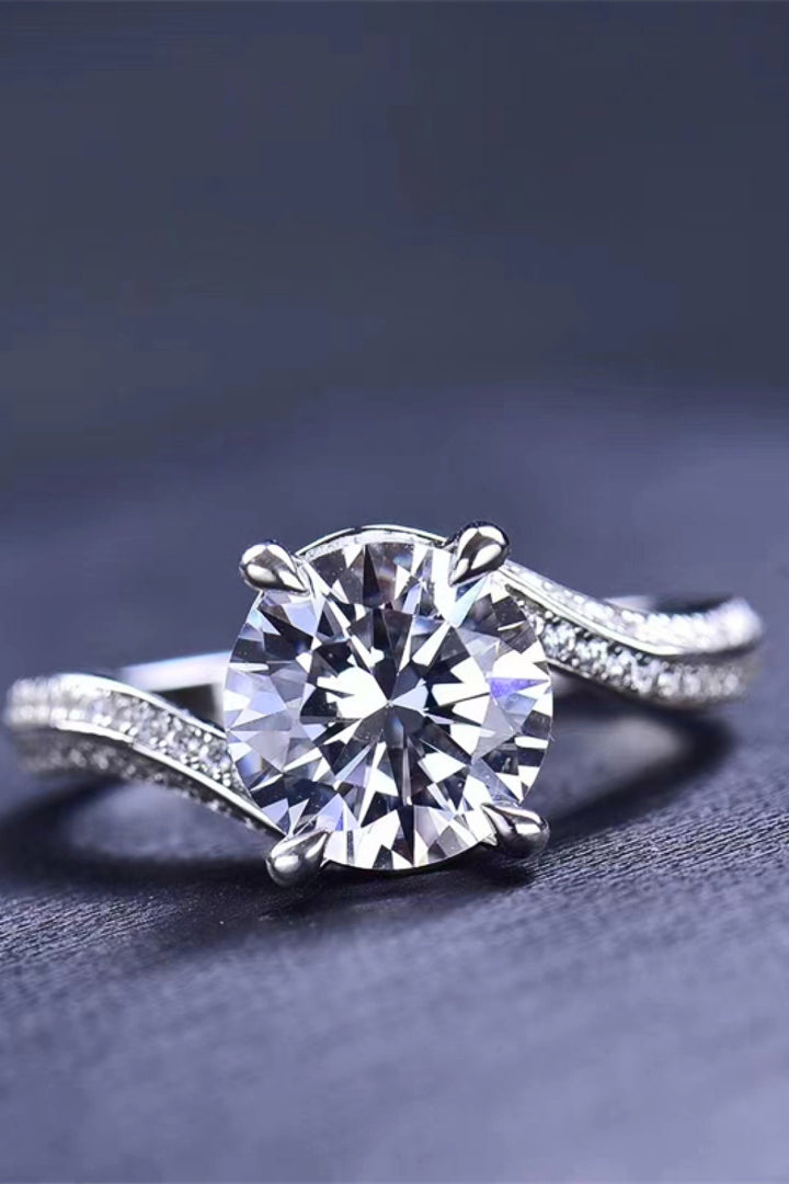 Keep Your Eyes On Me 3 Carat Moissanite Ring-Trendsi-[option4]-[option5]-[option6]-[option7]-[option8]-Shop-Boutique-Clothing-for-Women-Online