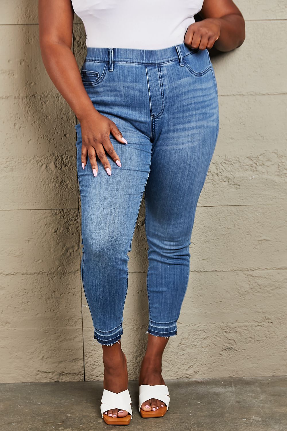 Judy Blue Janavie High Waisted Pull On Skinny Jeans-Trendsi-Medium-0(24)-[option4]-[option5]-[option6]-[option7]-[option8]-Shop-Boutique-Clothing-for-Women-Online